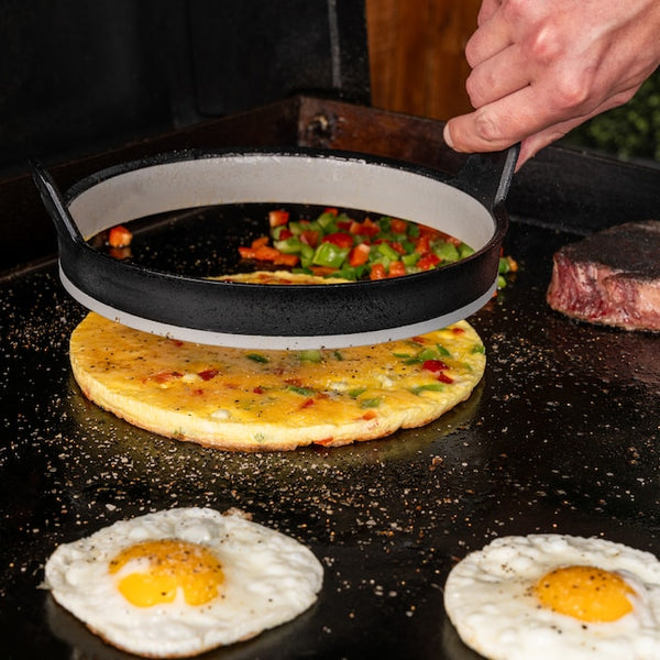 Blackstone 5515 Egg Ring and Omelet Kit with 4 Silver